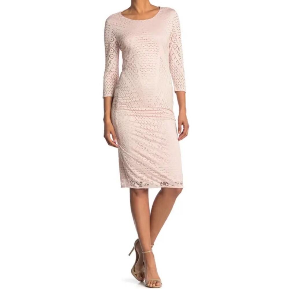 Carmen Marc Valvo Scoop Neck Fitted‎ Midi Dress in Blush Size S